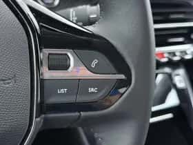 Peugeot e-208 (2023) thumbnail 28