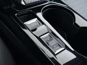 Peugeot e-208 (2023) thumbnail 37