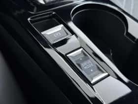 Peugeot e-2008 (2025) thumbnail 38