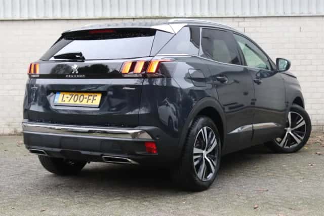 Peugeot 3008 (2020) thumbnail 3