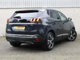 Peugeot 3008 (2020) thumbnail 3