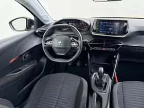 Peugeot 208 (2023) thumbnail 21