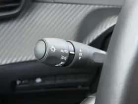 Peugeot 208 (2023) thumbnail 23