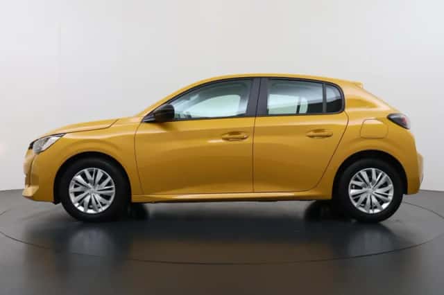 Peugeot 208 (2023) thumbnail 4