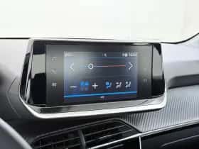 Peugeot 208 (2023) thumbnail 31