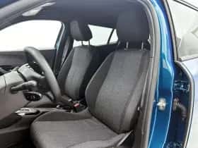 Peugeot 2008 (2025) thumbnail 9