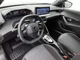 Peugeot 2008 (2025) thumbnail 10