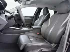 Peugeot 308 (2023) thumbnail 17