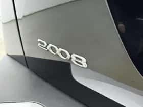 Peugeot 2008 (2021) thumbnail 25