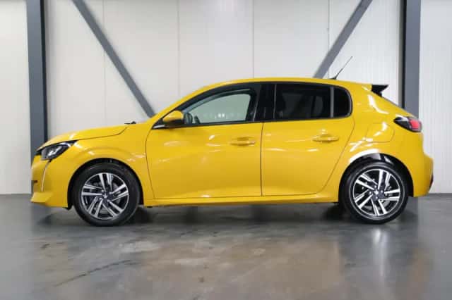 Peugeot 208 (2021) thumbnail 2