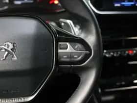 Peugeot 208 (2021) thumbnail 22