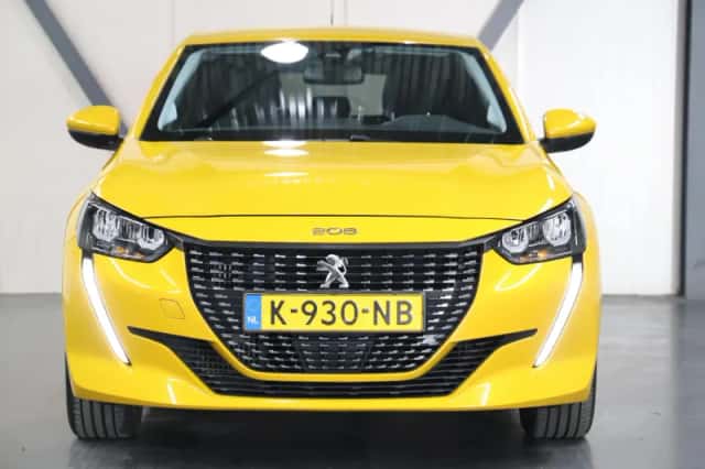 Peugeot 208 (2021) thumbnail 4