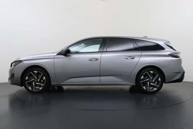 Peugeot 308 (2024) thumbnail 4