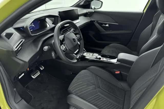 Peugeot e-208 (2025) thumbnail 5