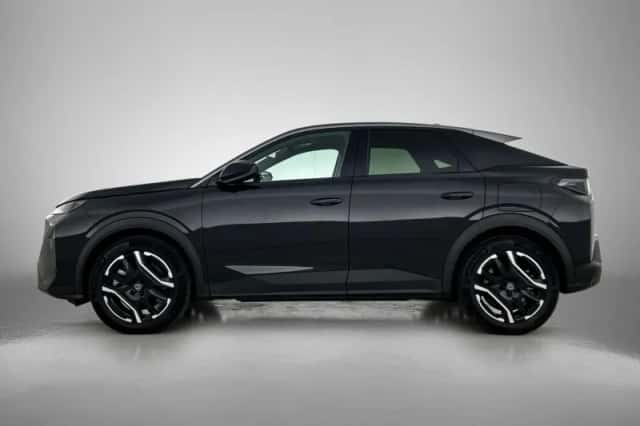 Peugeot e-3008 (2025) thumbnail 2