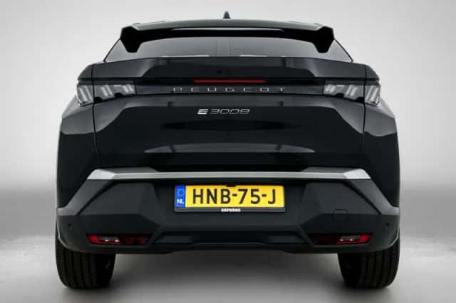 Peugeot e-3008 (2025) thumbnail 5