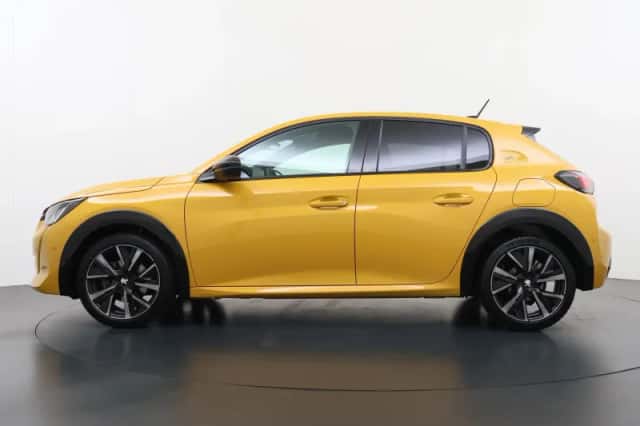 Peugeot 208 (2021) thumbnail 4