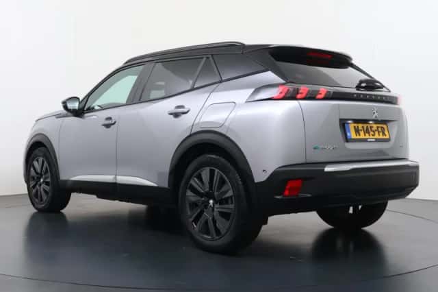 Peugeot e-2008 (2021) thumbnail 6