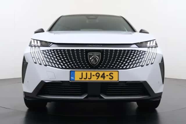 Peugeot e-3008 (2025) thumbnail 3