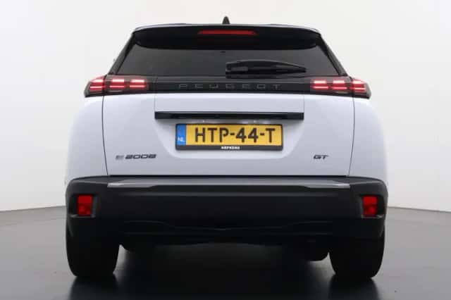 Peugeot e-2008 (2025) thumbnail 6