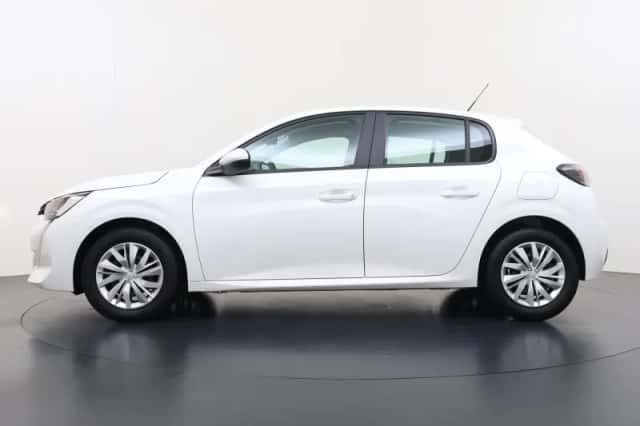 Peugeot 208 (2021) thumbnail 4