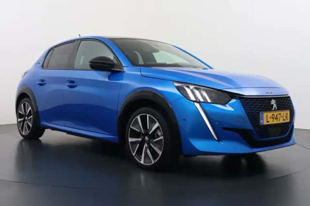 Peugeot e-208 (2021) thumbnail 2