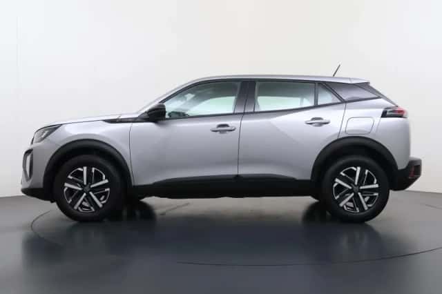 Peugeot 2008 (2025) thumbnail 4