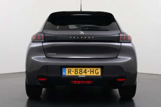 Peugeot 208 (2022) thumbnail 6