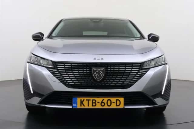 Peugeot 308 (2025) thumbnail 3
