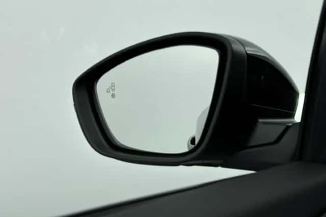 Peugeot e-2008 (2025) thumbnail 26