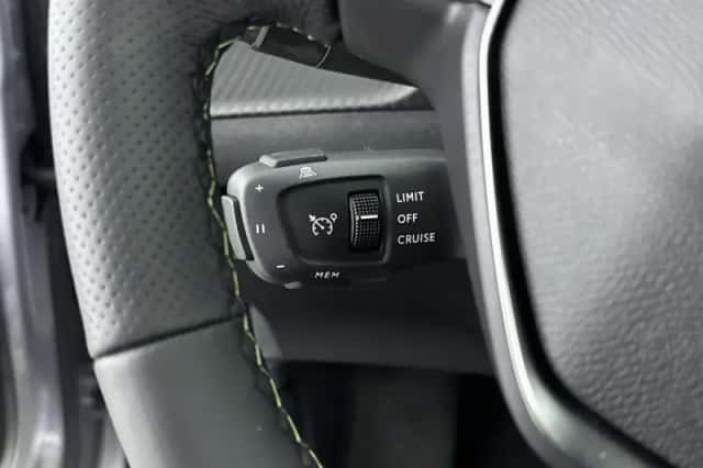 Peugeot e-2008 (2025) thumbnail 29
