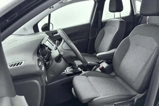 Opel Crossland (2022) thumbnail 22