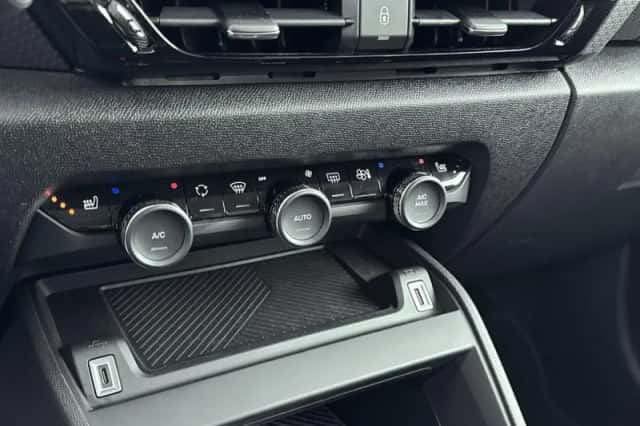 Citroën ë-C4 (2025) thumbnail 21