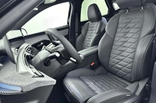 Peugeot e-3008 (2025) thumbnail 14
