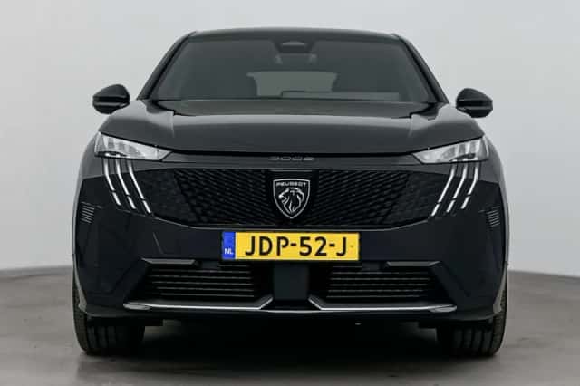 Peugeot e-3008 (2025) thumbnail 3