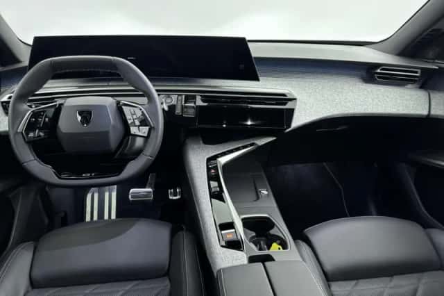 Peugeot e-3008 (2025) thumbnail 25