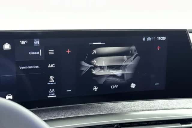 Peugeot e-3008 (2025) thumbnail 17