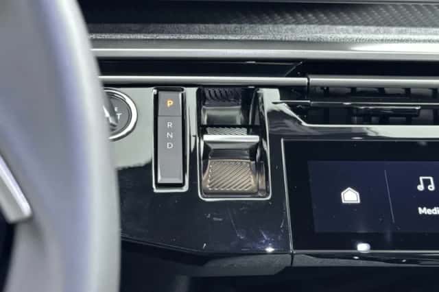 Peugeot e-3008 (2025) thumbnail 18