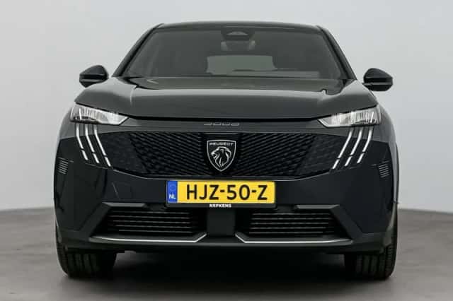 Peugeot e-3008 (2025) thumbnail 3