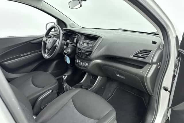 Opel Karl (2019) thumbnail 12