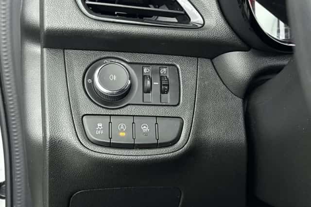 Opel Karl (2019) thumbnail 26