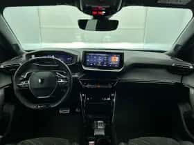 Peugeot 2008 (2023) thumbnail 11