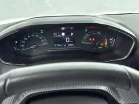 Peugeot e-208 (2023) thumbnail 17