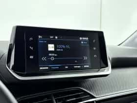 Peugeot 208 (2022) thumbnail 18