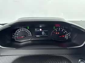 Peugeot 2008 (2022) thumbnail 17