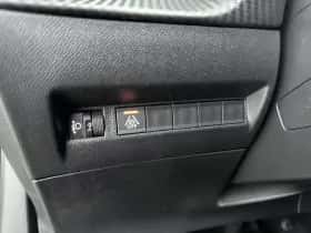 Peugeot 2008 (2022) thumbnail 27