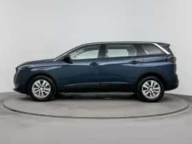 Peugeot 5008 (2022) thumbnail 2