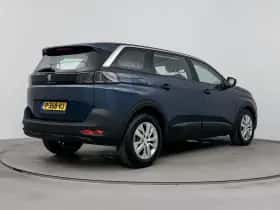 Peugeot 5008 (2022) thumbnail 5