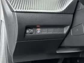 Peugeot e-208 (2023) thumbnail 27