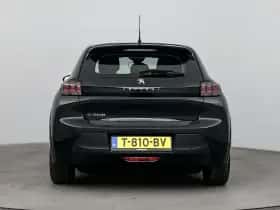 Peugeot e-208 (2023) thumbnail 5